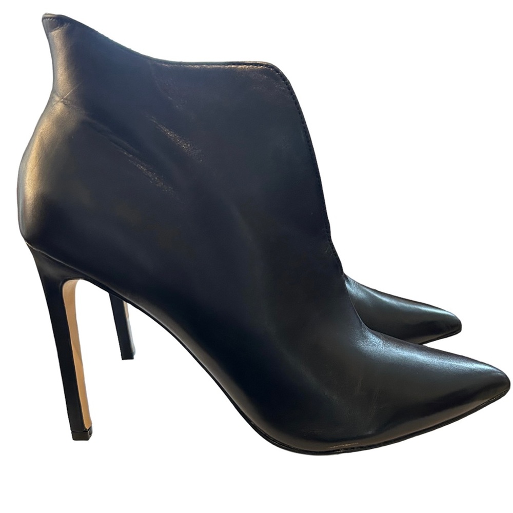 NWT Nine West Black Ankle Booties Size 10M